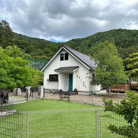 Tocoro. Mt. Fuji Mutsuki Villa Fujikawaguchiko Bagian luar foto