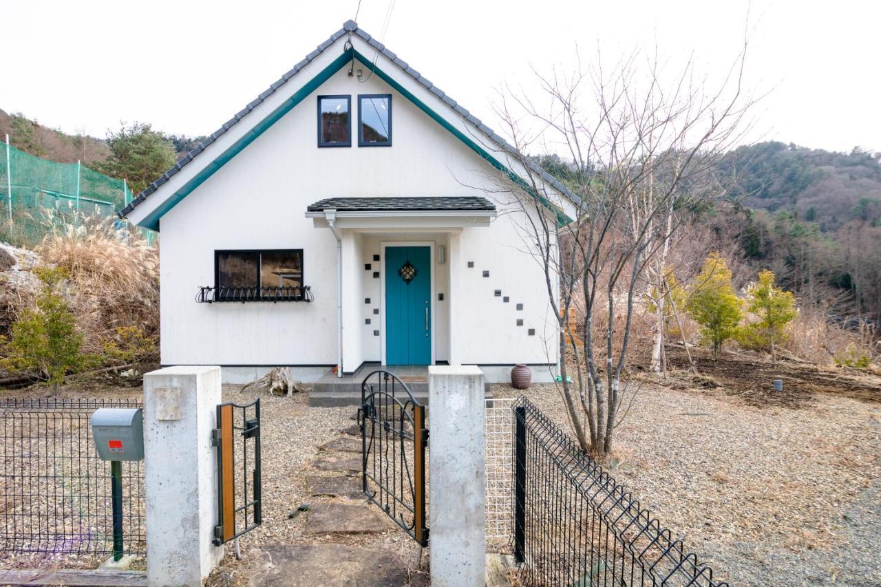 Tocoro. Mt. Fuji Mutsuki Villa Fujikawaguchiko Bagian luar foto